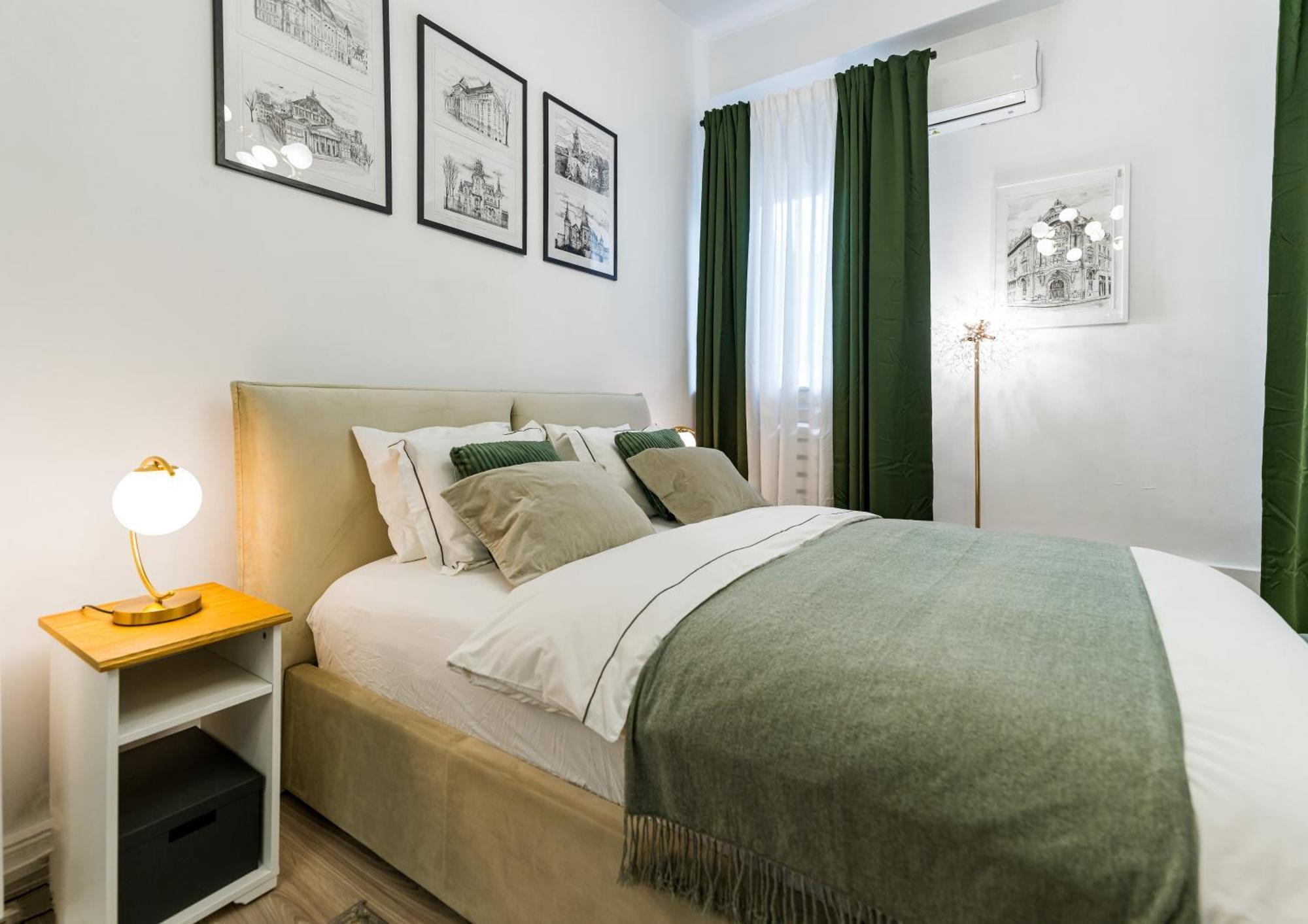 Apartament New High Ceilings - Cozy - Athenee Palace
