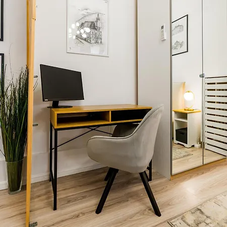 New High Ceilings Apartments - Cozy Studio - Athenee Palace Bucharest Exterior photo