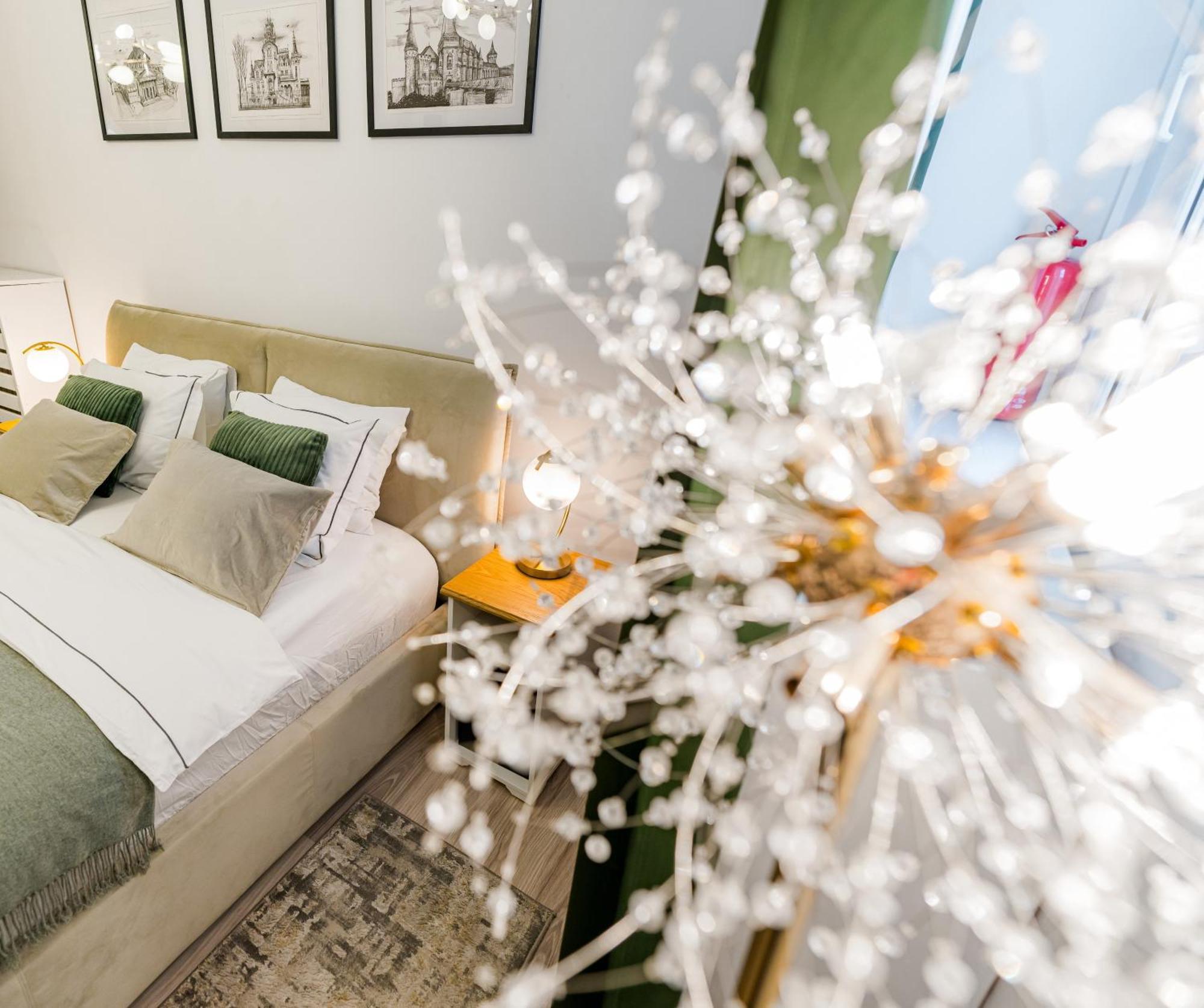 New High Ceilings - Cozy - Athenee Palace * 布加勒斯特